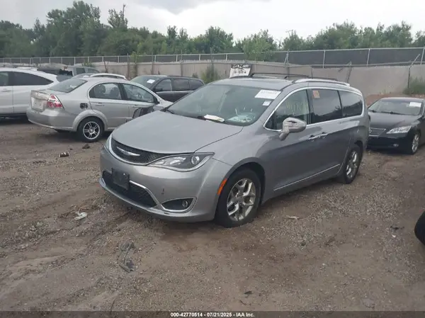 2C4RC1GG2JR314294 2018 CHRYSLER PACIFICA - Image 2