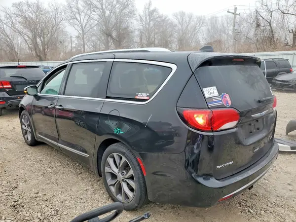 2C4RC1GG2JR321682 2018 CHRYSLER PACIFICA - Image 2