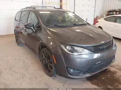 2C4RC1GG2JR338336 2018 CHRYSLER PACIFICA