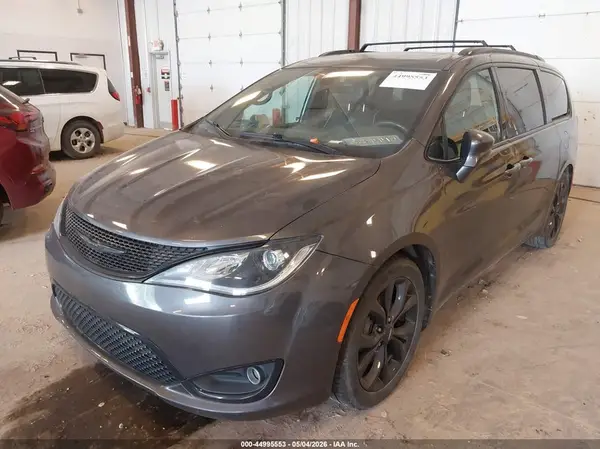 2C4RC1GG2JR338336 2018 CHRYSLER PACIFICA - Image 2