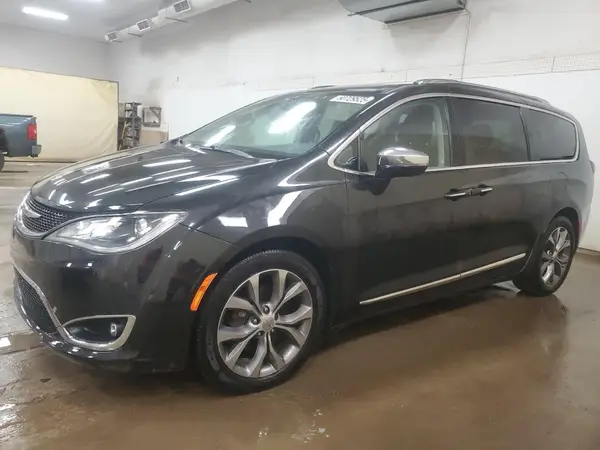 2C4RC1GG2JR353046 2018 CHRYSLER PACIFICA - Image 1