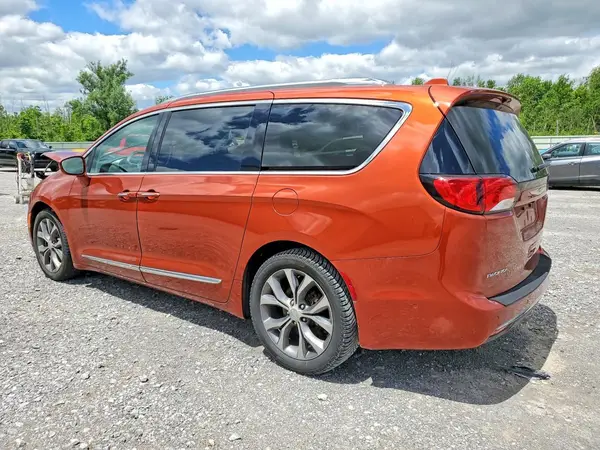 2C4RC1GG2JR364855 2018 CHRYSLER PACIFICA - Image 2