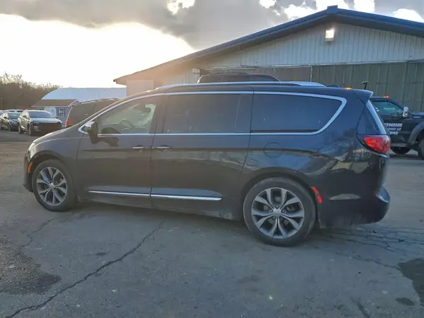 2C4RC1GG2KR526324 2019 CHRYSLER PACIFICA - Image 2