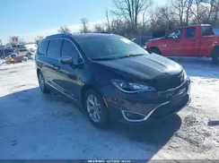 2C4RC1GG2KR552129 2019 CHRYSLER PACIFICA