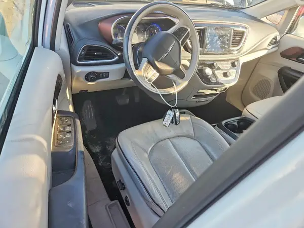 2C4RC1GG2KR561199 2019 CHRYSLER PACIFICA - Image 8