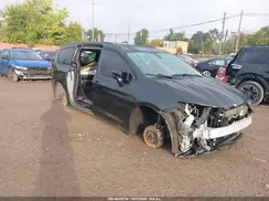 2C4RC1GG2KR604858 2019 CHRYSLER PACIFICA