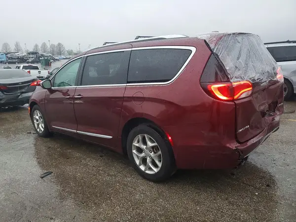 2C4RC1GG2KR628383 2019 CHRYSLER PACIFICA - Image 2