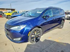 2C4RC1GG2KR681780 2019 CHRYSLER PACIFICA