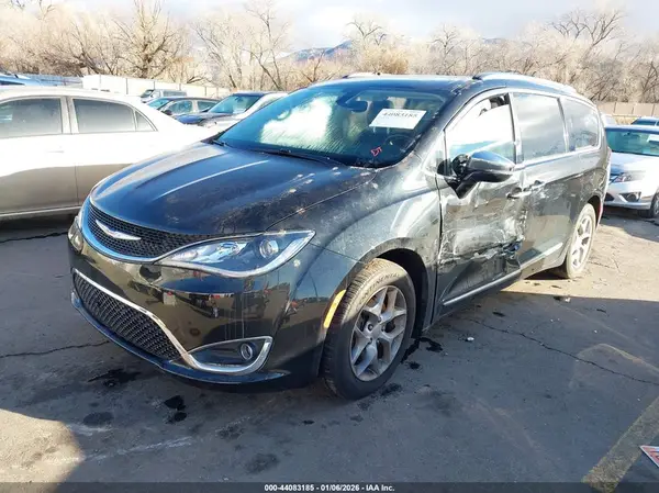 2C4RC1GG2KR731528 2019 CHRYSLER PACIFICA - Image 2