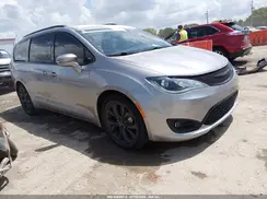 2C4RC1GG2KR746322 2019 CHRYSLER PACIFICA