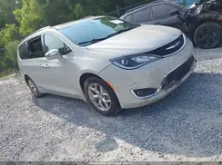 2C4RC1GG2LR103681 2020 CHRYSLER PACIFICA