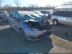 2C4RC1GG2LR109058 2020 CHRYSLER PACIFICA