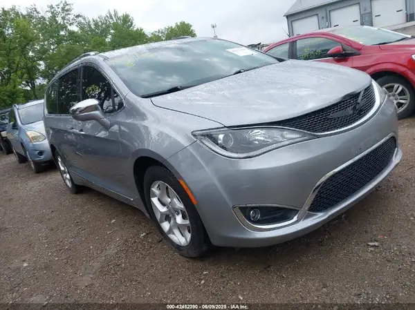 2C4RC1GG2LR125406 2020 CHRYSLER PACIFICA - Image 1