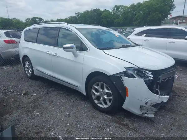 2C4RC1GG2LR175979 2020 CHRYSLER PACIFICA - Image 1