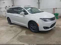 2C4RC1GG2LR217048 2020 CHRYSLER PACIFICA