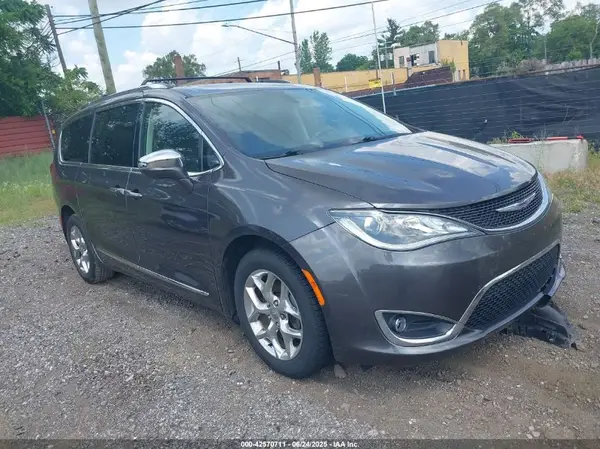 2C4RC1GG2LR258750 2020 CHRYSLER PACIFICA - Image 1