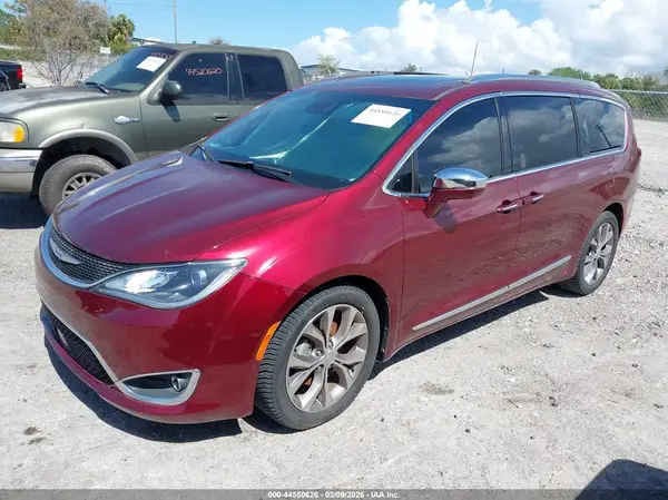 2C4RC1GG2LR264211 2020 CHRYSLER PACIFICA - Image 2