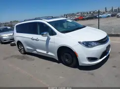 2C4RC1GG2LR278612 2020 CHRYSLER PACIFICA