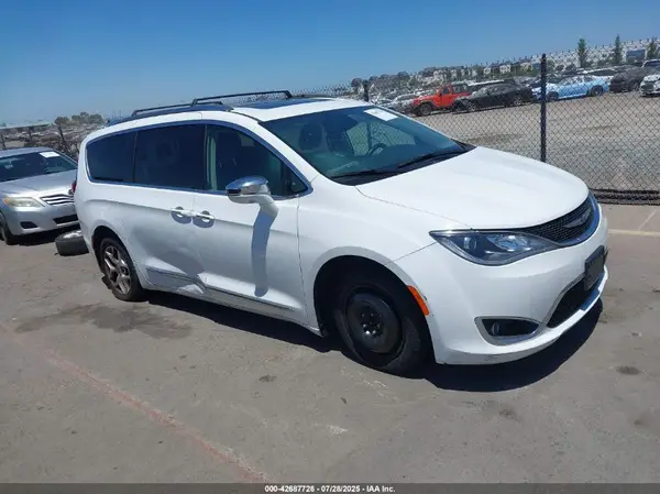 2C4RC1GG2LR278612 2020 CHRYSLER PACIFICA - Image 1