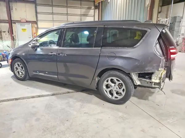 2C4RC1GG2NR180666 2022 CHRYSLER PACIFICA - Image 2