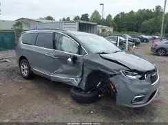 2C4RC1GG2PR512320 2023 CHRYSLER PACIFICA
