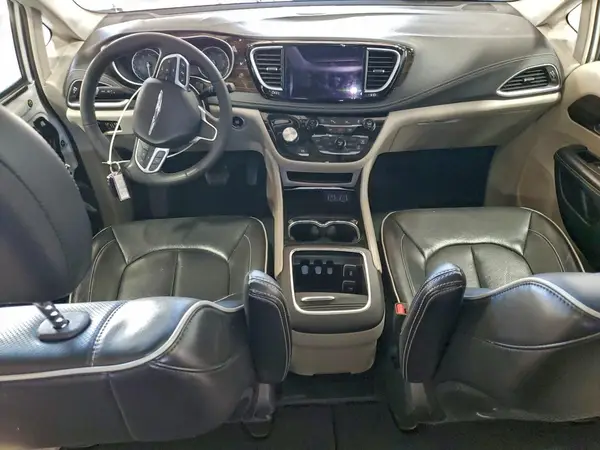 2C4RC1GG2PR530946 2023 CHRYSLER PACIFICA - Image 8