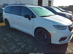 2C4RC1GG2SR518451 2025 CHRYSLER PACIFICA