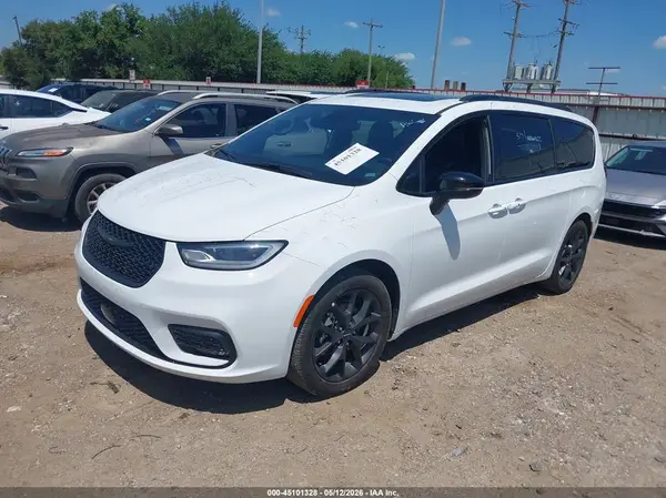 2C4RC1GG2SR524170 2025 CHRYSLER PACIFICA - Image 2