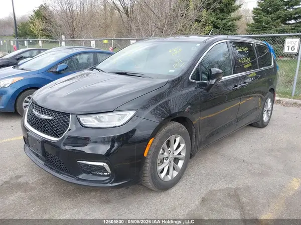 2C4RC1GG2TR221584 2026 CHRYSLER PACIFICA - Image 2