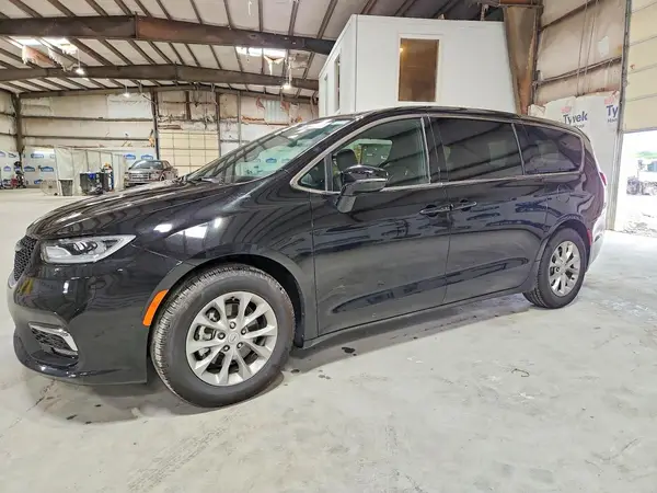 2C4RC1GG2TR254939 2026 CHRYSLER PACIFICA - Image 1