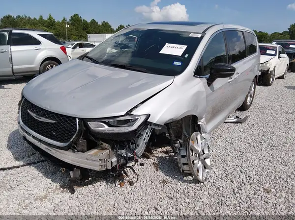 2C4RC1GG2TR268310 2026 CHRYSLER PACIFICA - Image 2