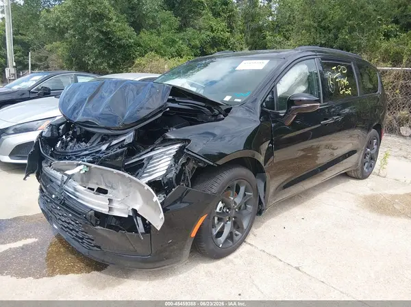 2C4RC1GG2VR557254 2027 CHRYSLER PACIFICA - Image 2
