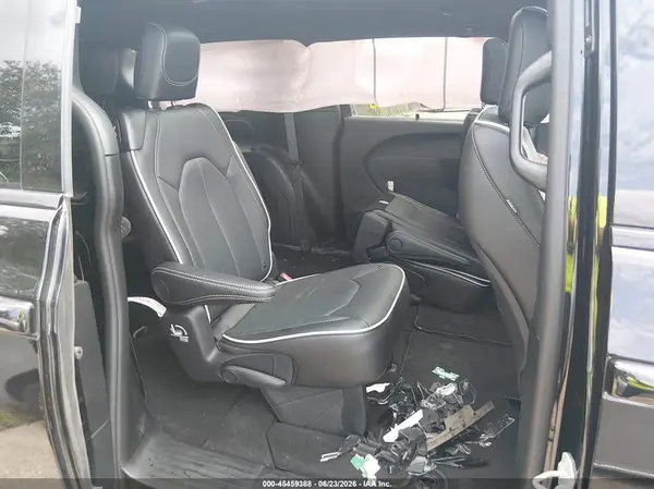 2C4RC1GG2VR557254 2027 CHRYSLER PACIFICA - Image 8