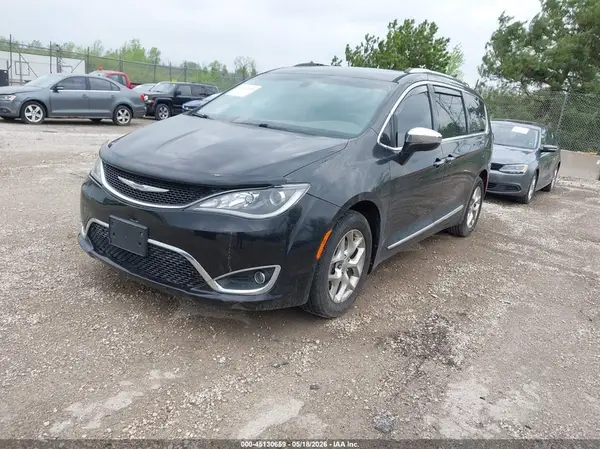 2C4RC1GG3HR504549 2017 CHRYSLER PACIFICA - Image 2