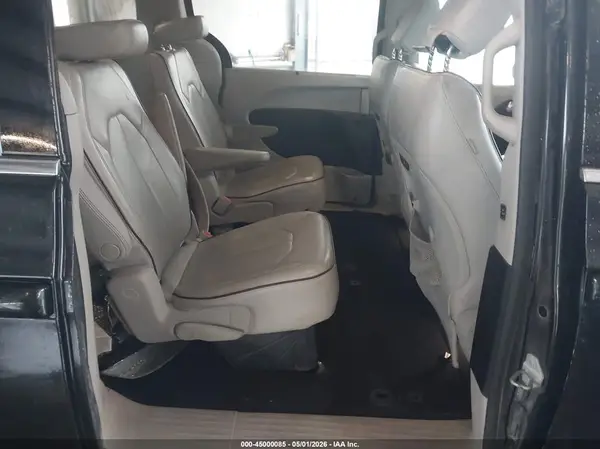 2C4RC1GG3HR504566 2017 CHRYSLER PACIFICA - Image 8