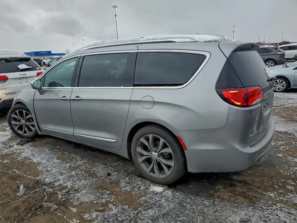 2C4RC1GG3HR507094 2017 CHRYSLER PACIFICA - Image 2