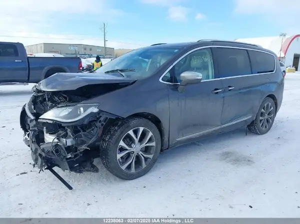 2C4RC1GG3HR510321 2017 CHRYSLER PACIFICA - Image 2