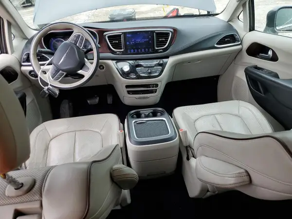 2C4RC1GG3HR525966 2017 CHRYSLER PACIFICA - Image 8