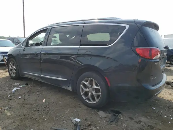 2C4RC1GG3HR525997 2017 CHRYSLER PACIFICA - Image 2
