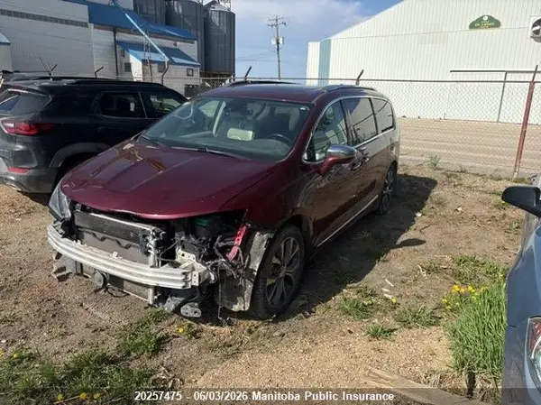 2C4RC1GG3HR532528 2017 CHRYSLER PACIFICA - Image 2