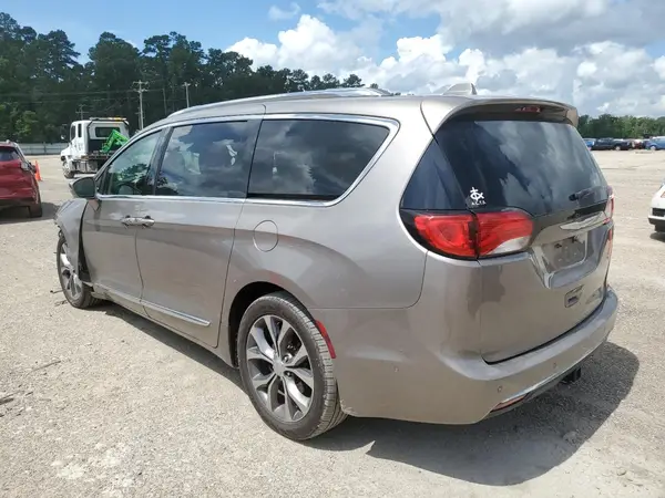 2C4RC1GG3HR536658 2017 CHRYSLER PACIFICA - Image 2
