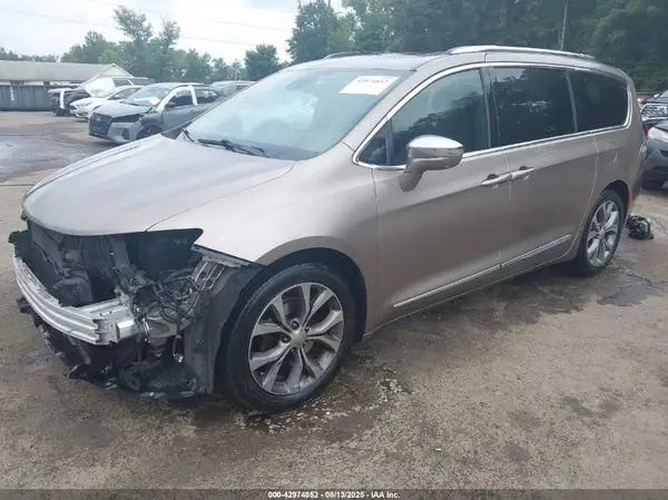 2C4RC1GG3HR536871 2017 CHRYSLER PACIFICA - Image 2