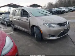 2C4RC1GG3HR559681 2017 CHRYSLER PACIFICA