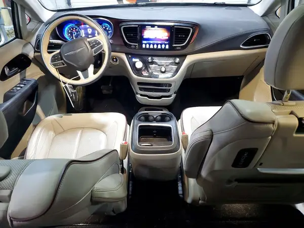 2C4RC1GG3HR565089 2017 CHRYSLER PACIFICA - Image 8