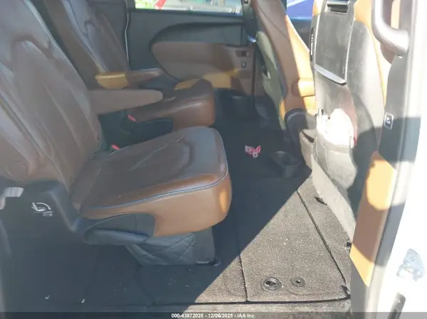 2C4RC1GG3HR570941 2017 CHRYSLER PACIFICA - Image 8