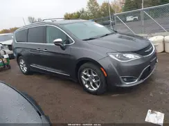 2C4RC1GG3HR588744 2017 CHRYSLER PACIFICA