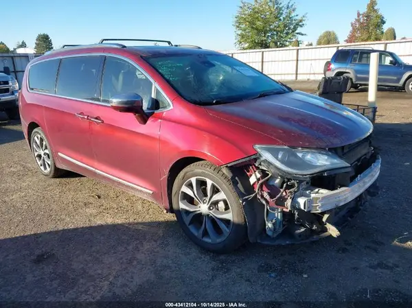 2C4RC1GG3HR591689 2017 CHRYSLER PACIFICA - Image 1