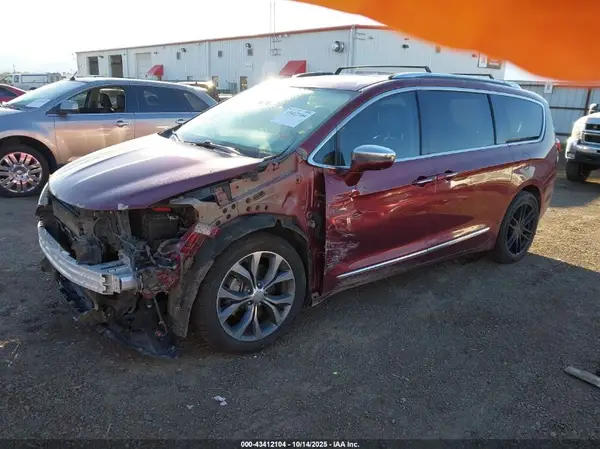 2C4RC1GG3HR591689 2017 CHRYSLER PACIFICA - Image 2