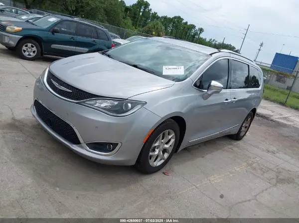 2C4RC1GG3HR620348 2017 CHRYSLER PACIFICA - Image 2