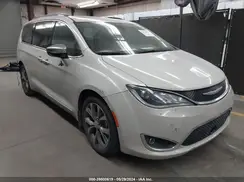 2C4RC1GG3HR705710 2017 CHRYSLER PACIFICA